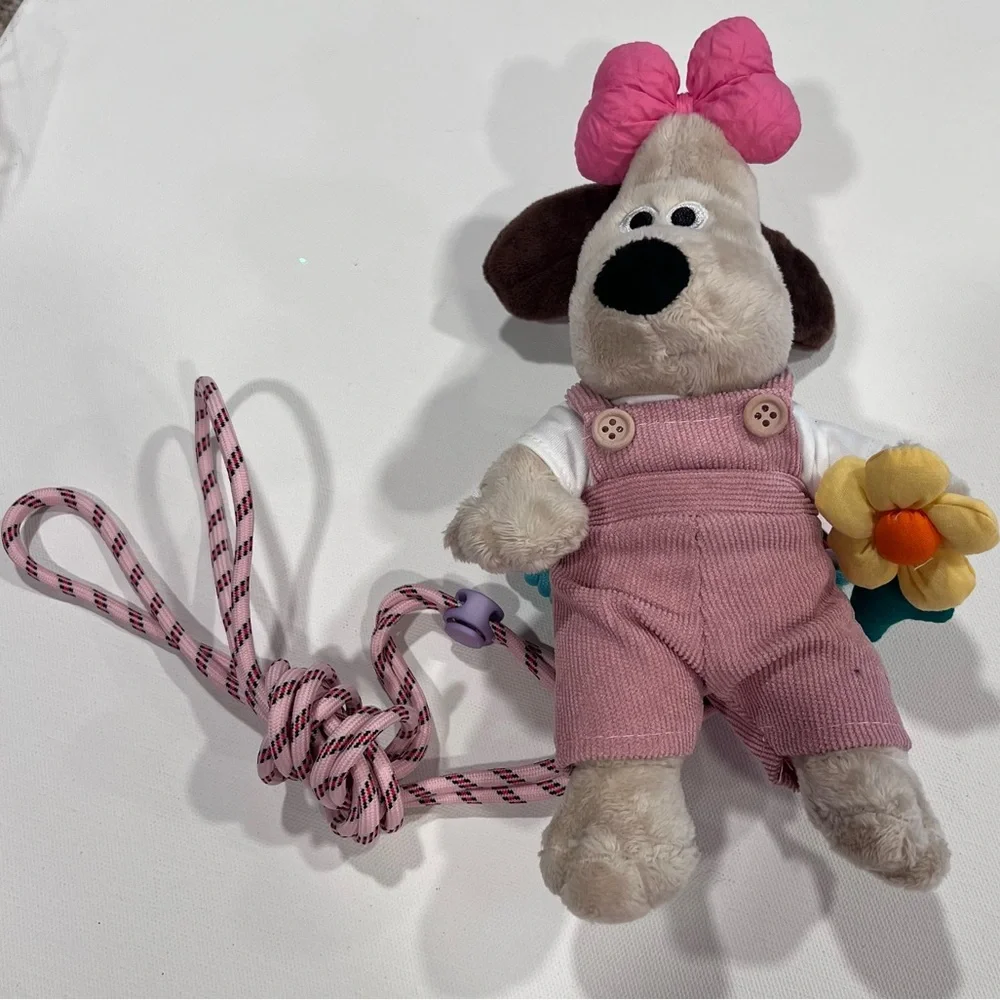 🐶 Boutique 🐶 Crossbody Stuffed Animal Cell Holder. Fits most Cell Phones.